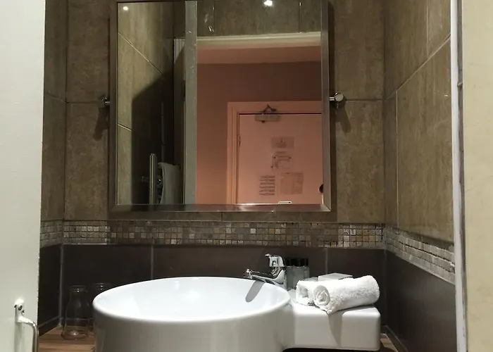 Inisheer Hotel * 이니시어